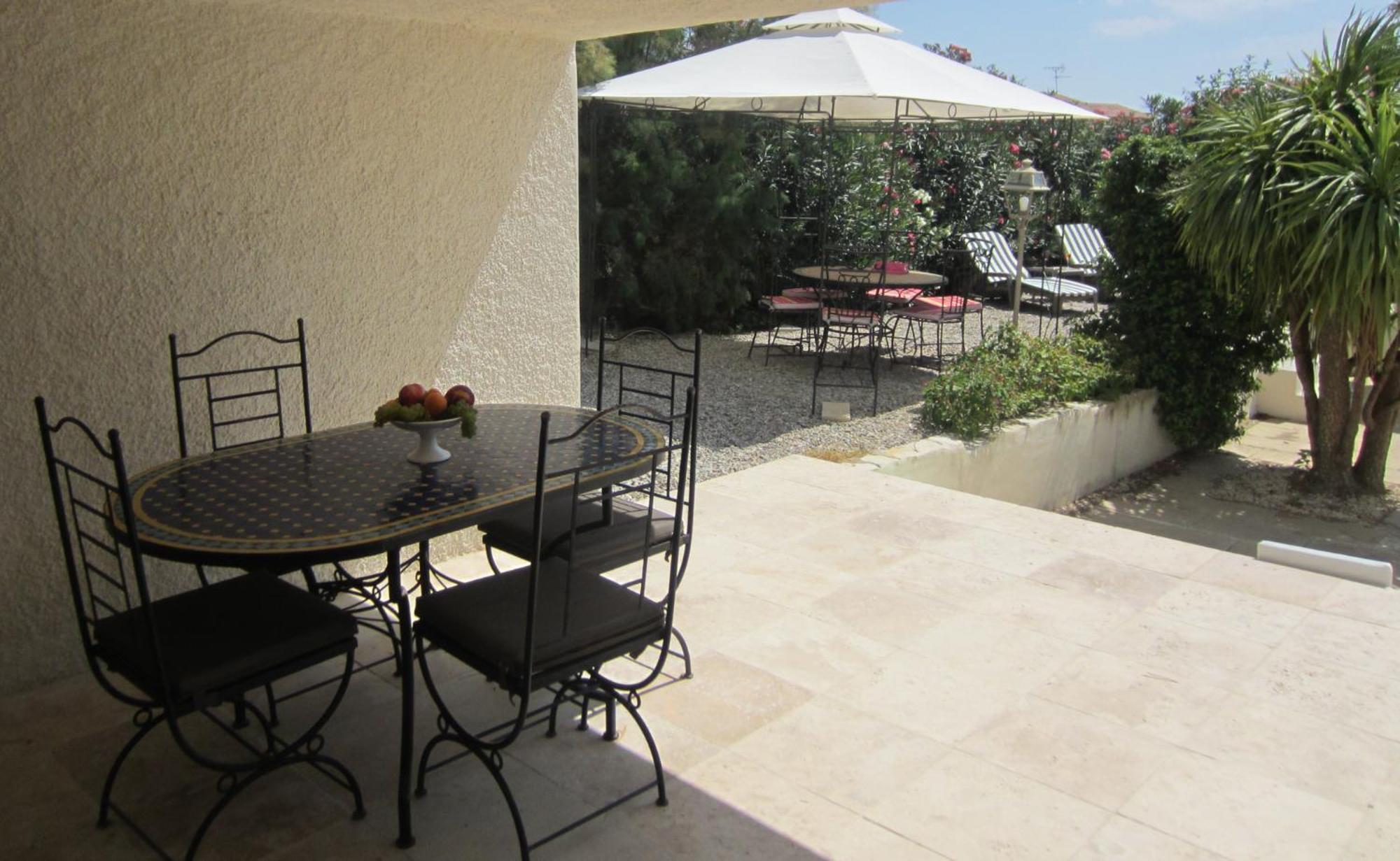 La Fille Du Berger Bed & Breakfast Puissalicon Ngoại thất bức ảnh